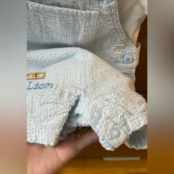 First Moments Layette 2-Piece Set 6-9M - Picture 5 of 8